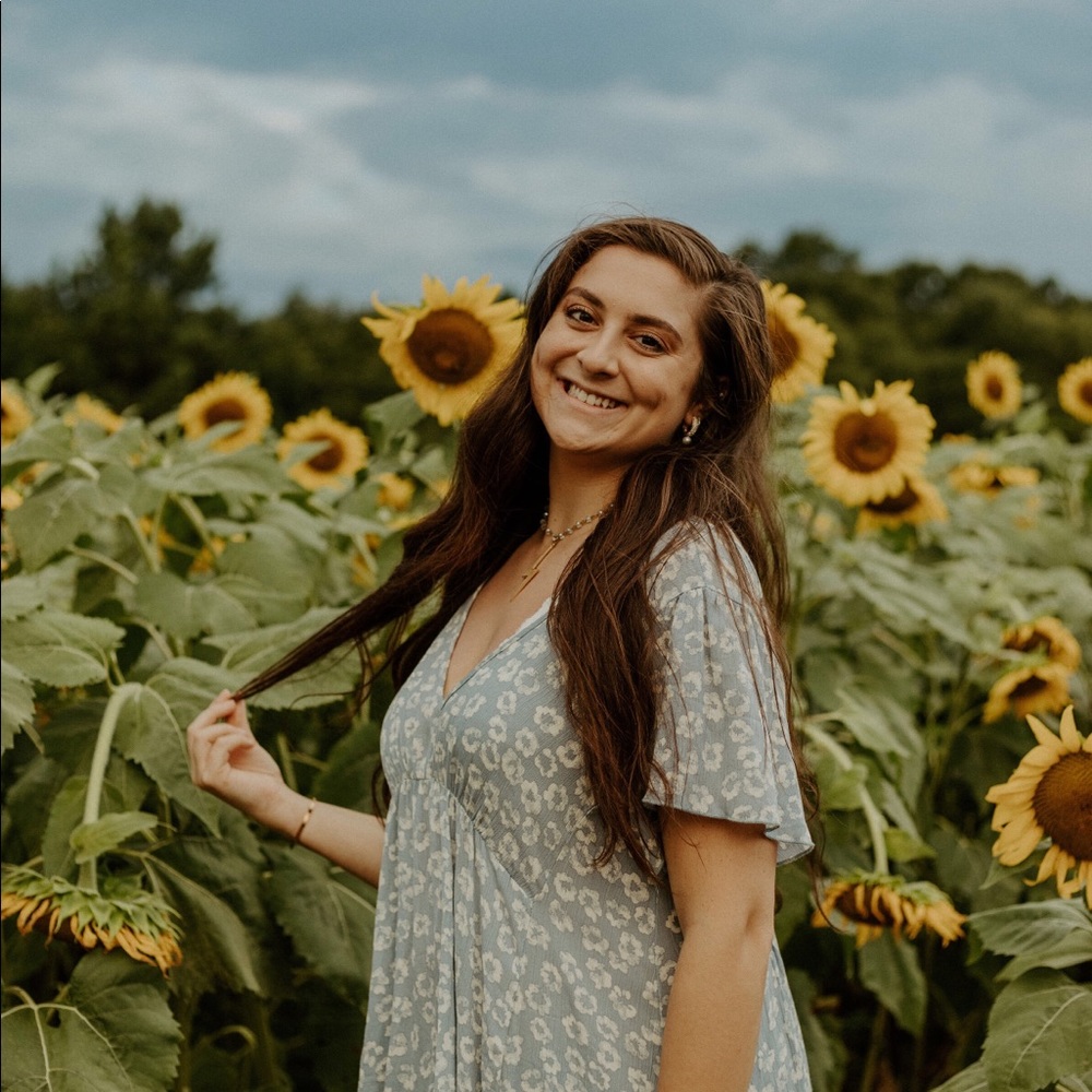 Meet your Posher, Anna